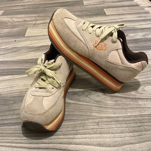 Vintage Platform Sneaker Twenty Six Red Sugar